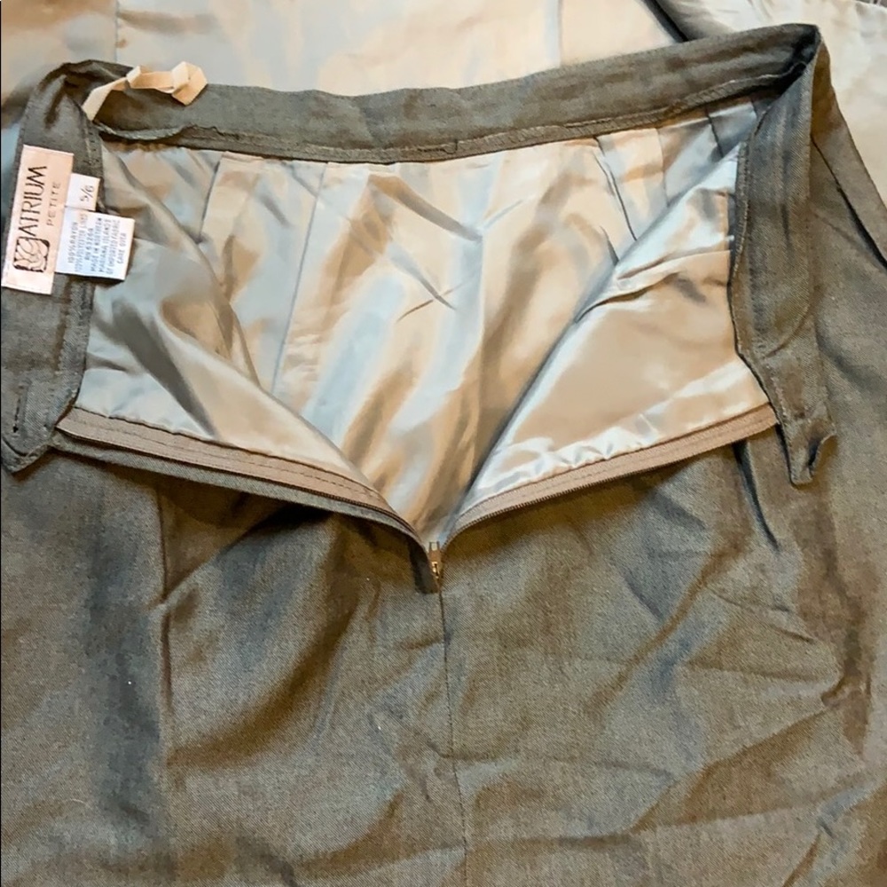 Atrium suit - Picture 5 of 8